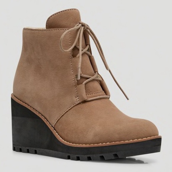 Eileen Fisher Womens 8.5 Alpine Earth Wedge Booties Shearling Lined Nubuck - Picture 1 of 10